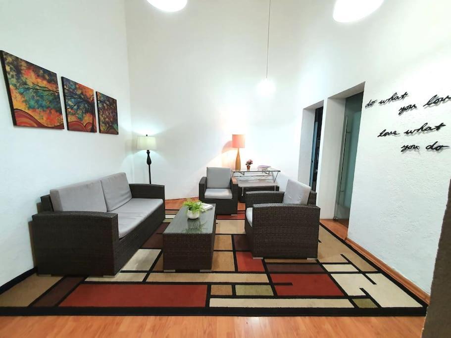 Privada Con Terraza En Polanco. * Mexico City