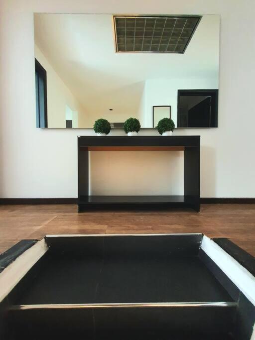 Privada Con Terraza En Polanco. Mexico